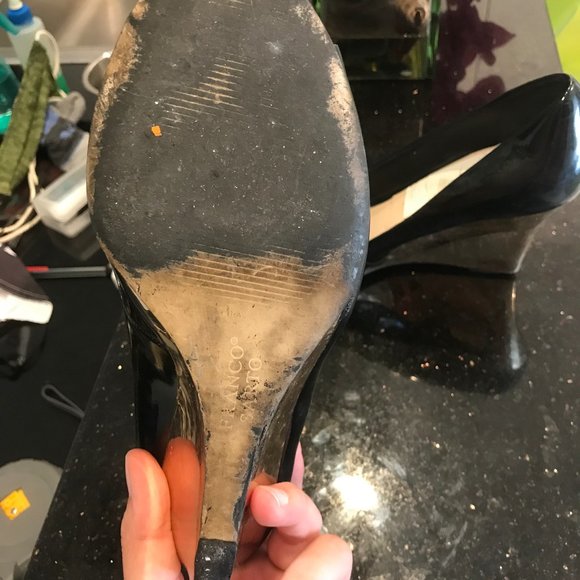 FRANCO SARTO CLASSIC BLACK AND GOLD WEDGE - Picture 6 of 15